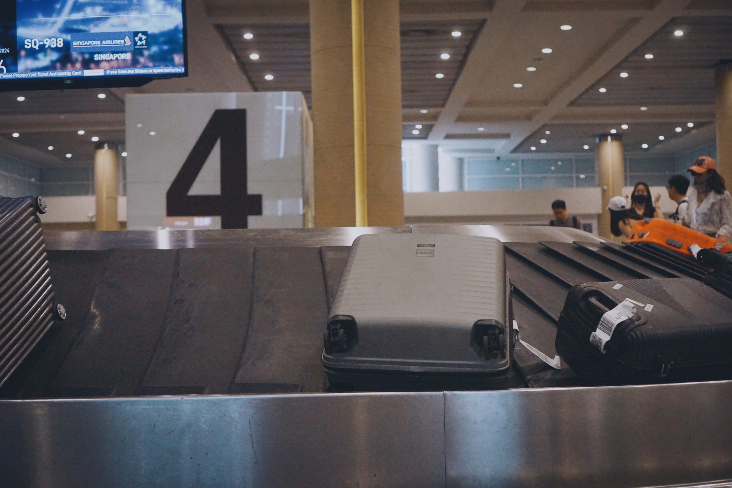 Airport Locker Security Tips: How to Keep Your Baggage Safe While Traveling