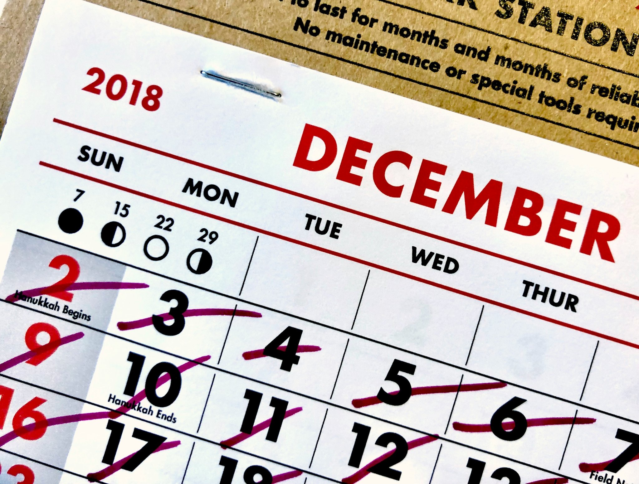 Infographic showing stages of baggage insurance claim timeline