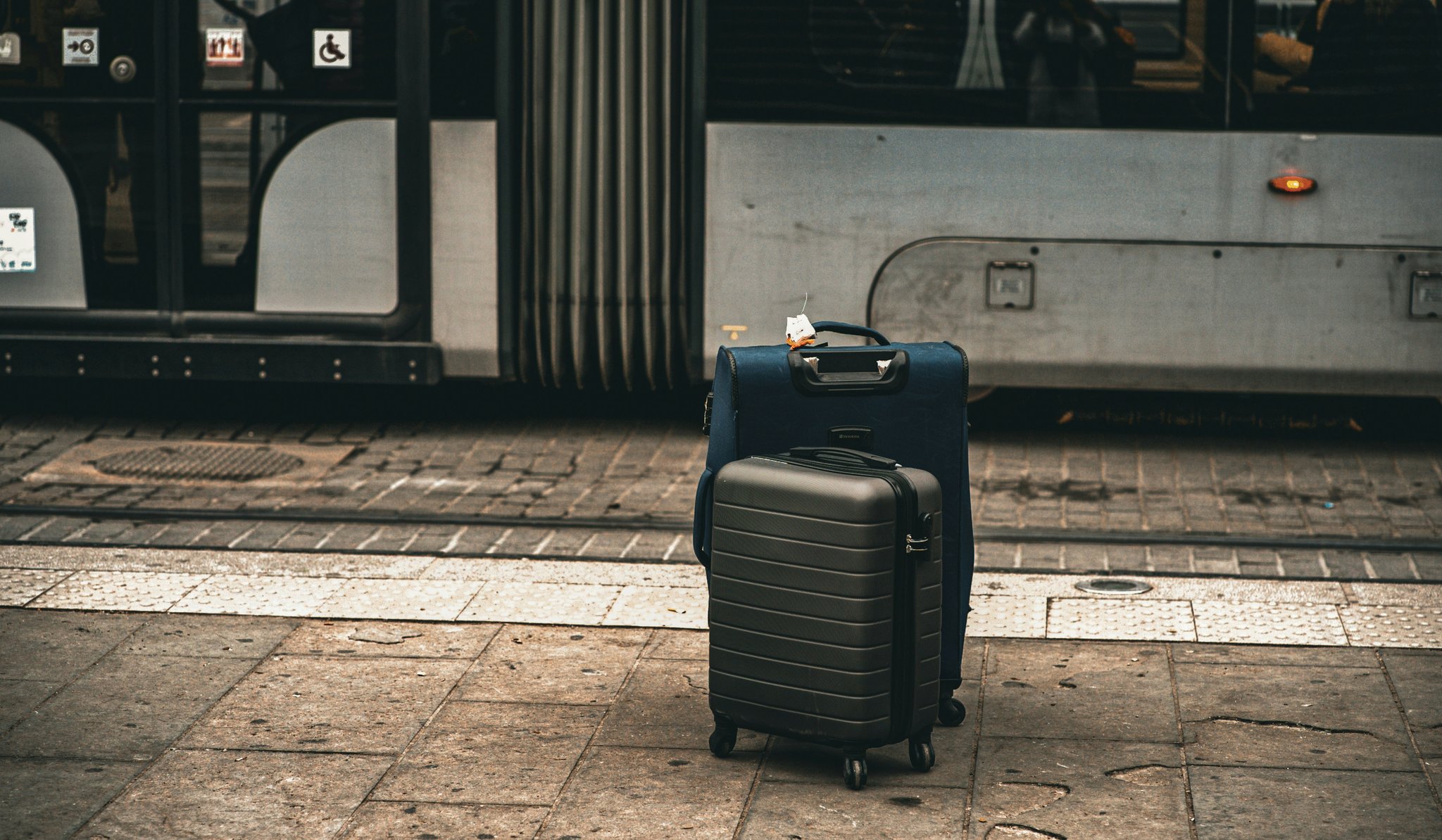 Statistics showing rates of lost luggage incidents across major airline networks
