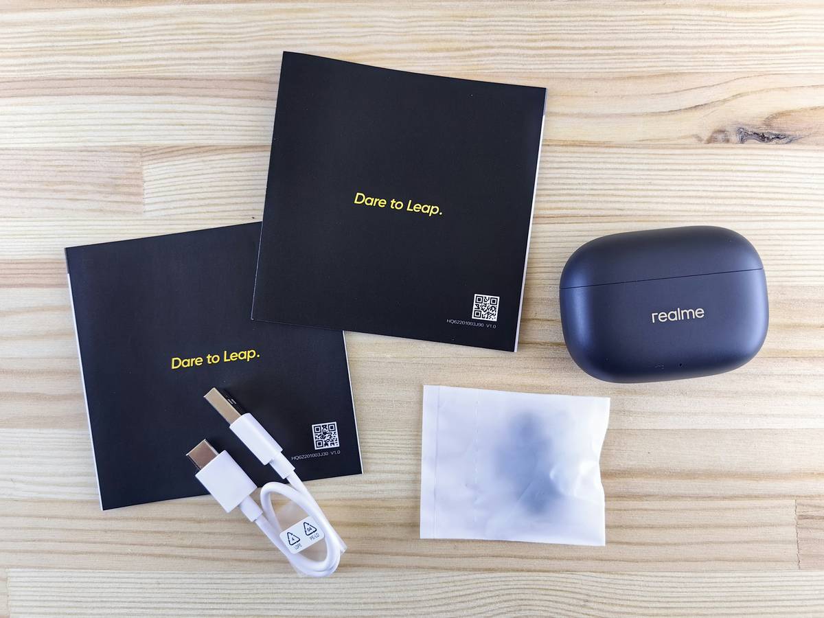 Bar graph showing airline reimbursement limits vs costs of replacing lost items